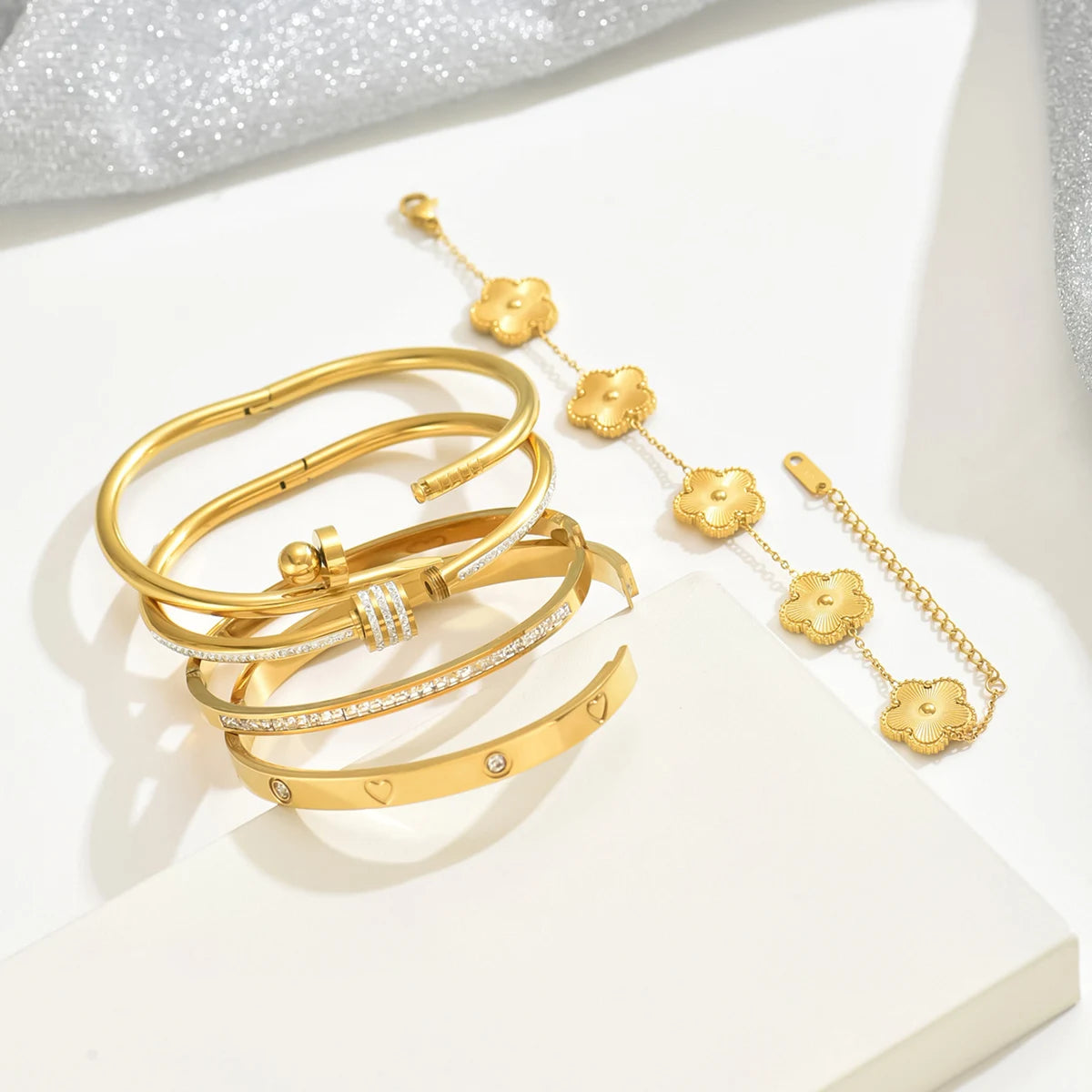 Timeless Elegance - BellaAura