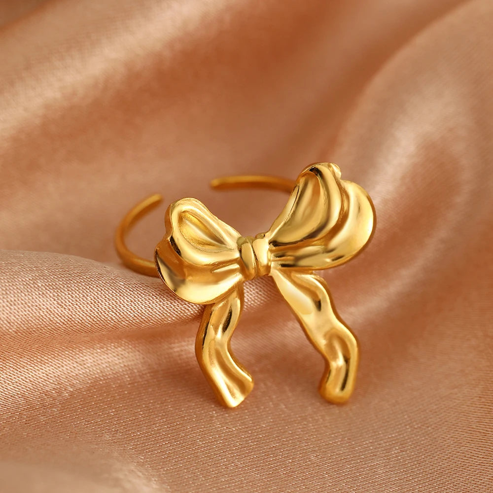 Regal Bow Ring - BellaAura
