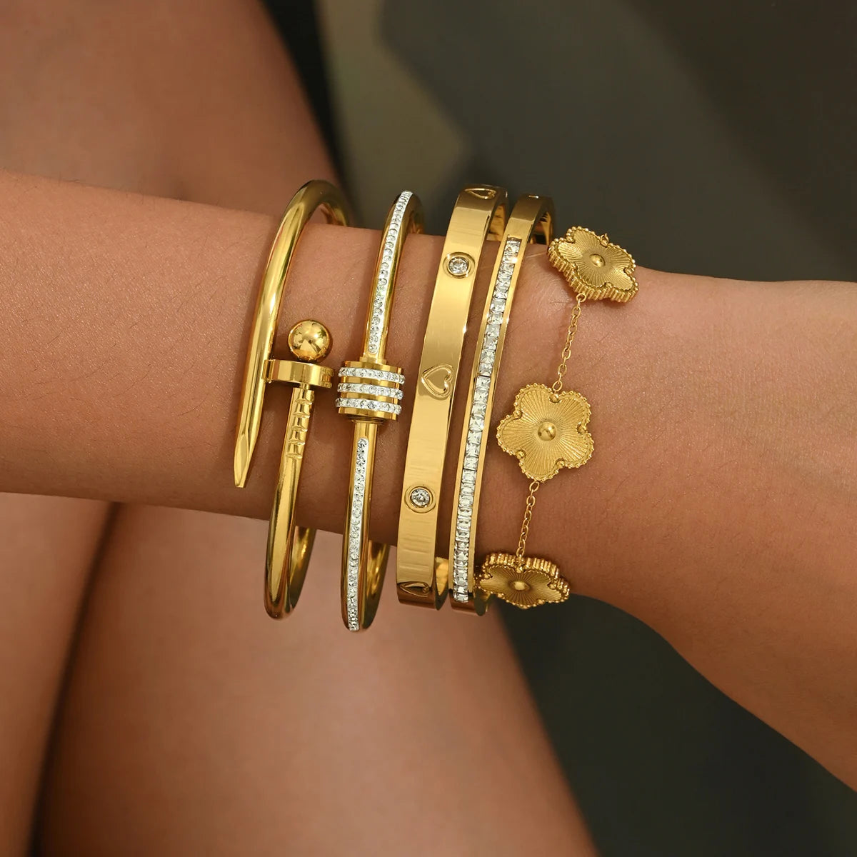 Timeless Elegance - BellaAura