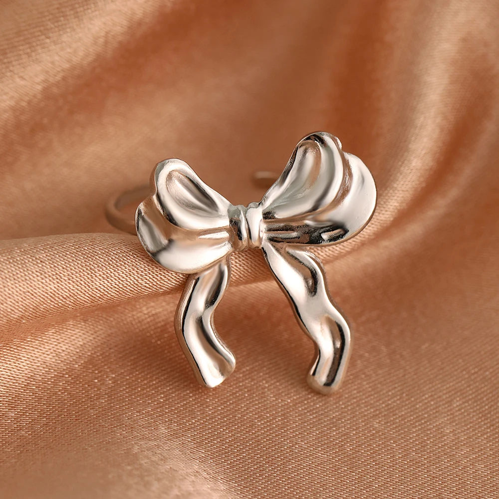 Regal Bow Ring - BellaAura