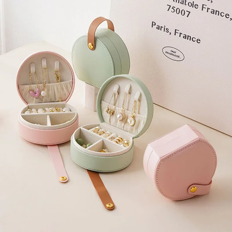 The BellaAura mini Trove - BellaAura
