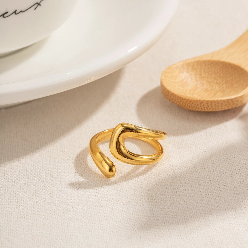 Modern Muse Ring - BellaAura